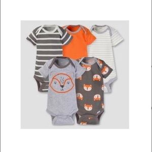 Onesie Bundle👶🏽